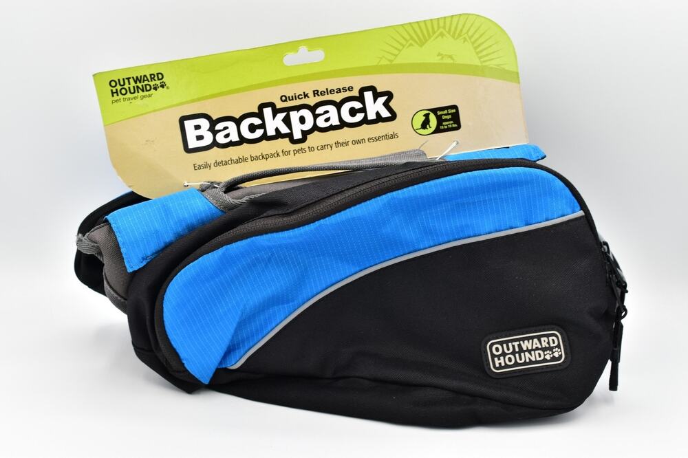 NWT Outward Hound Dog Quick Release Backpack Small Emergency Pet Travel Camp